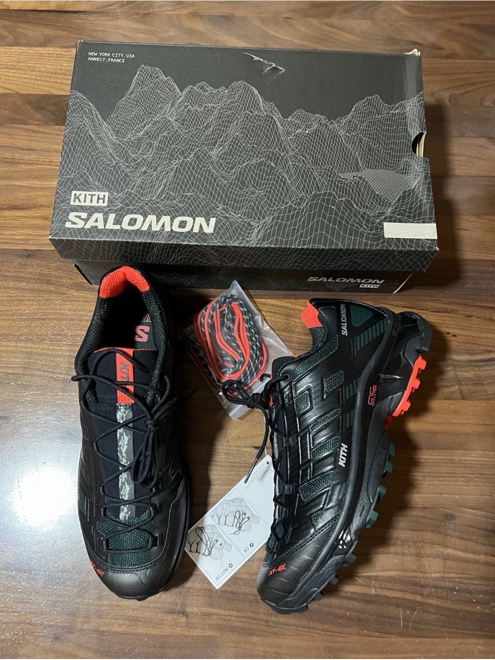 Kith for Salomon “Kithmas Pack” XT-4K BLACK / SCARAB / FIERY RED Men’s Size 11
